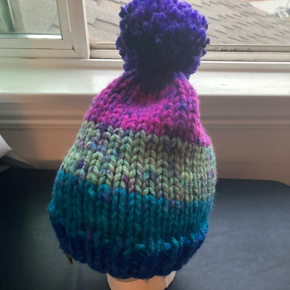 Hand Knit Chunky Hat with Pom Pom! - Picture 3 of 5